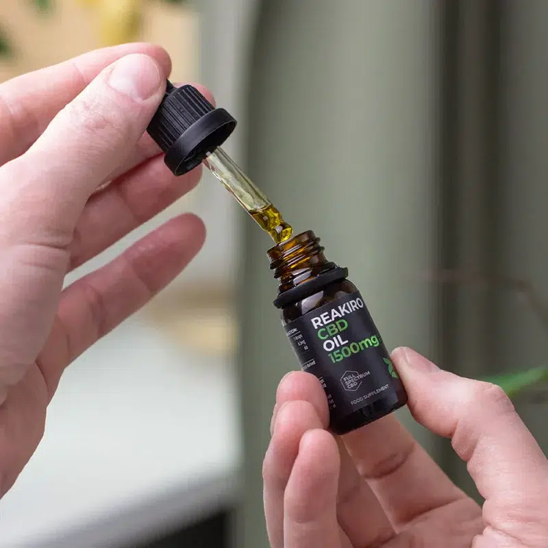 Reakiro CBD масло 15% Full Spectrum, 1500 mg CBD, 10 ml – пипета и приложение